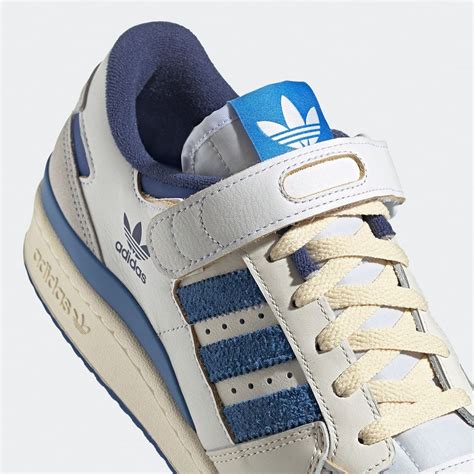 Adidas forum low boots